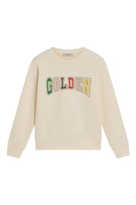 stylish-sweaters-in-various-materials