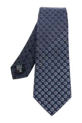 silk-tie-with-monogram