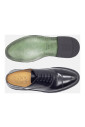 chaussures-classiques-en-cuir-noir-a-lacets