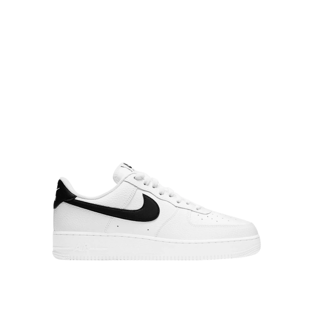 Womans Air Force 1 07