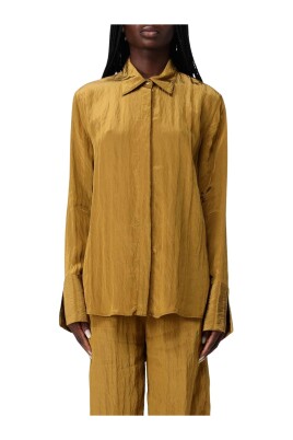 red-collared-shirt-for-women