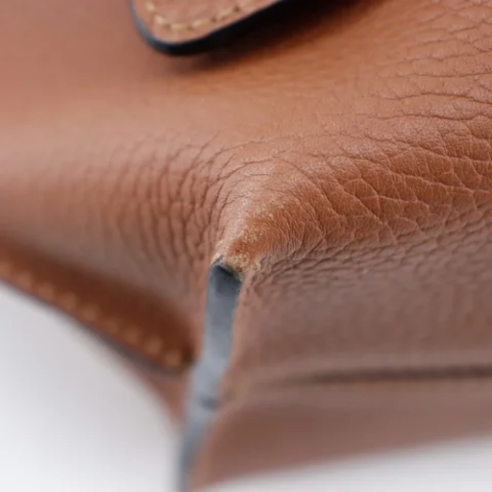 Loewe Pre-owned Leather crossbody-bags Brown Dames
