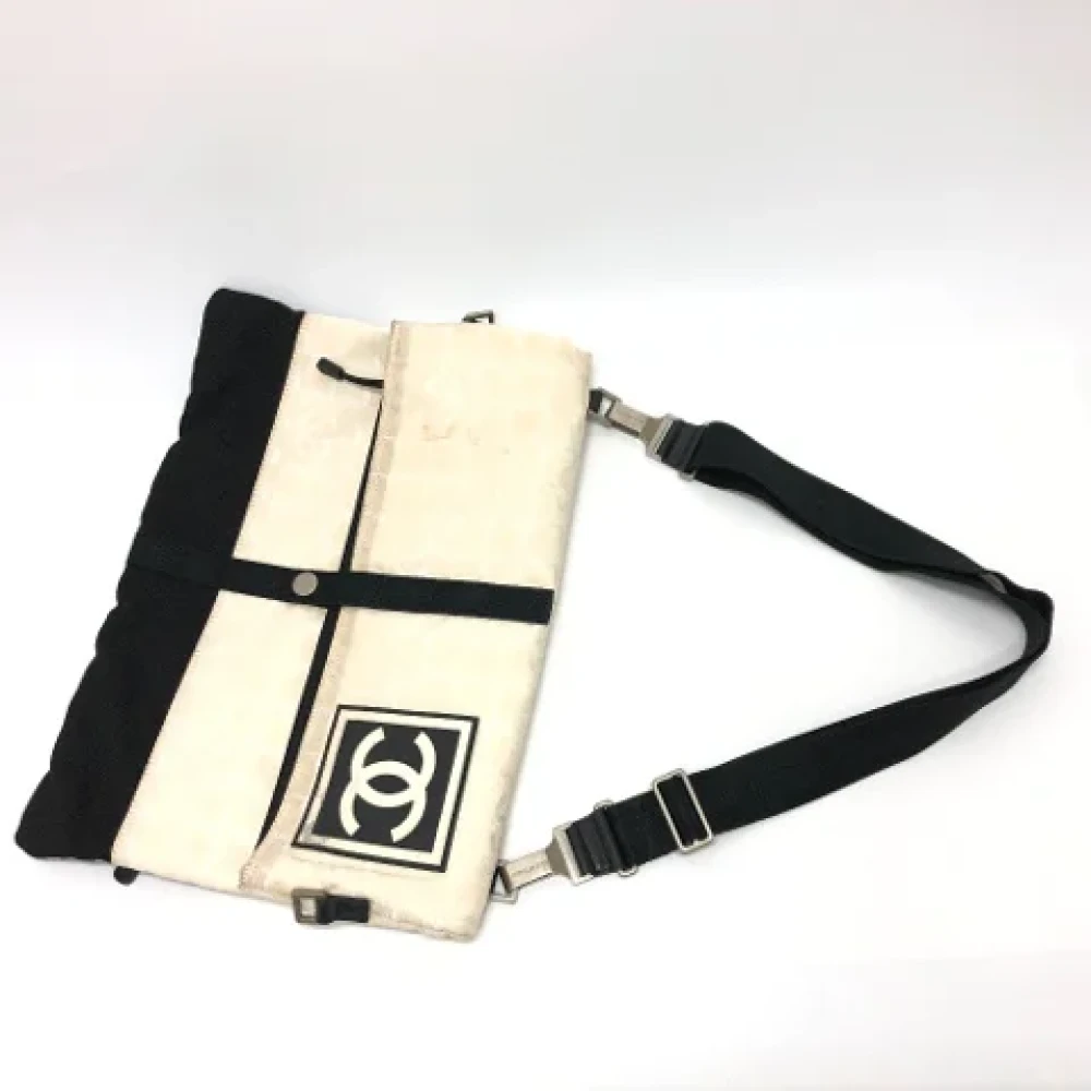 Chanel Vintage Pre-owned Fabric chanel-bags White Dames