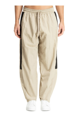 elastic-waist-joggers-in-solid-color