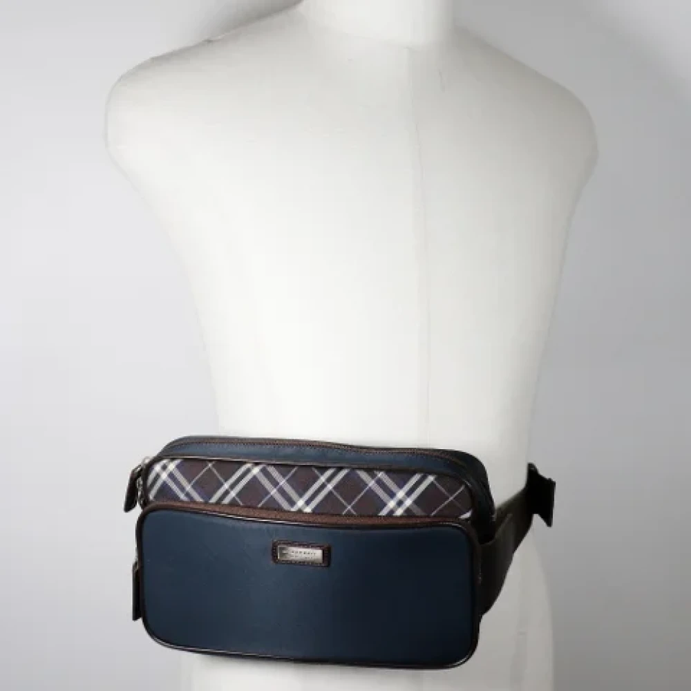 Burberry Vintage Pre-owned Nylon crossbody-bags Blue Dames