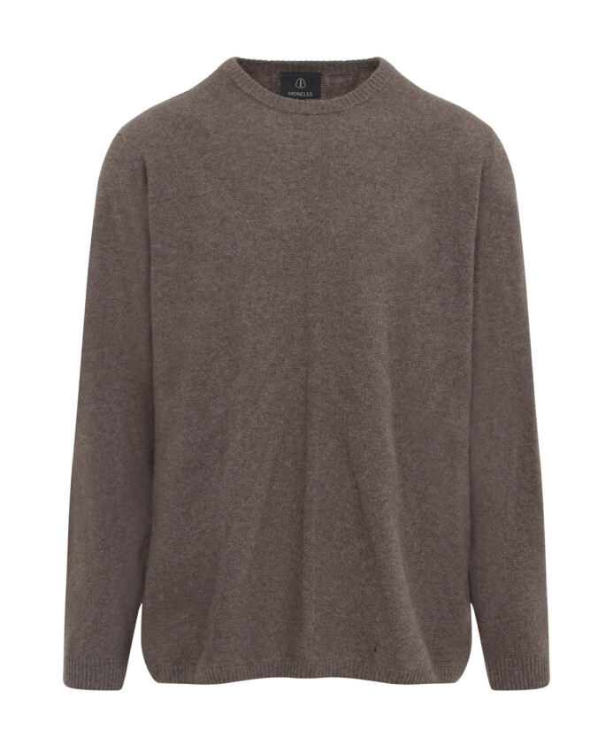 luxurious-grey-sweatshirt-for-men