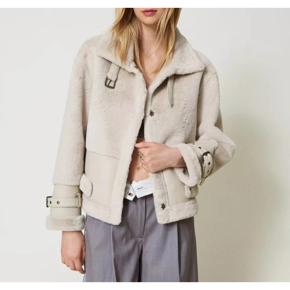 Twinset Jas van nepbont met bandjes Beige Dames
