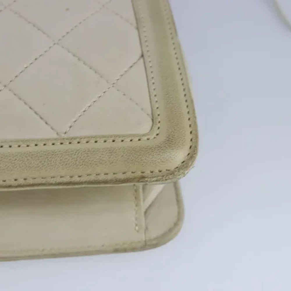 Chanel Vintage Pre-owned Leather chanel-bags Beige Dames