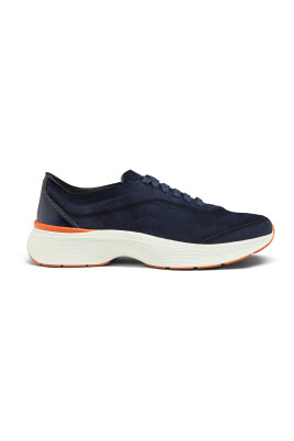 mens-leather-sneaker