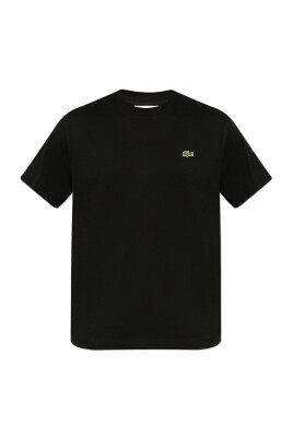 t-shirt-with-logo-patch