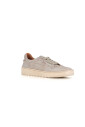 baskets-en-daim-gris-clair