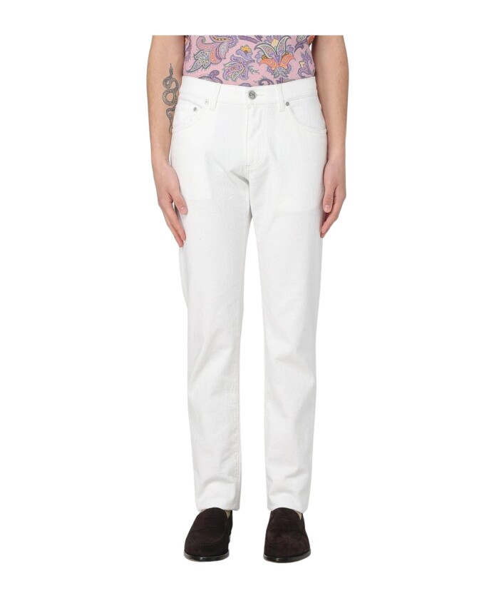jean-denim-blanc-moderne