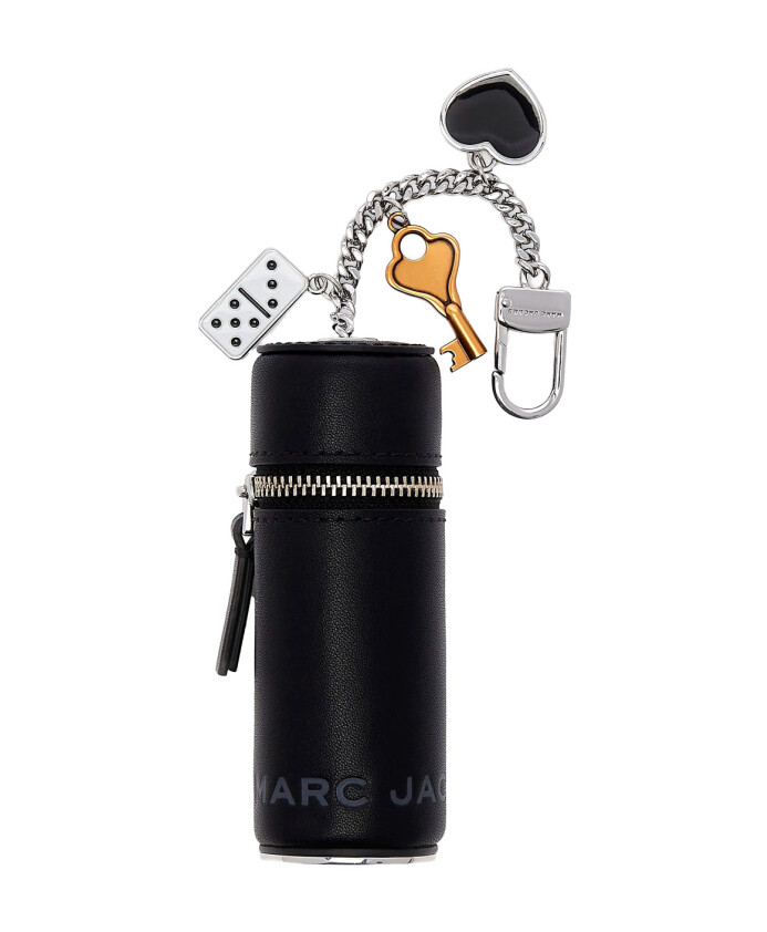 etui-a-rouge-a-levres-noir-porte-cles-charme