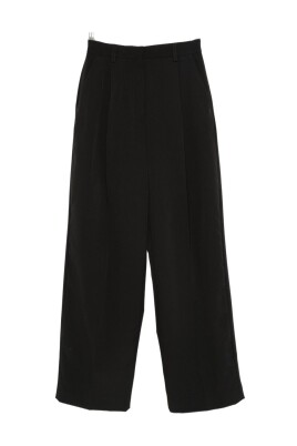 black-trousers-with-ampip-c-pinces