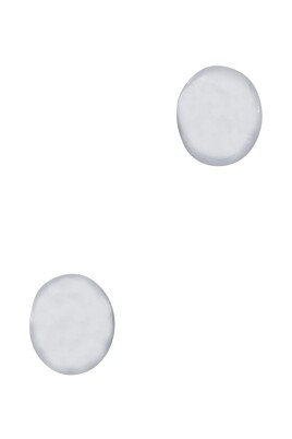 chic-metallic-stud-earrings-for-elegant-style