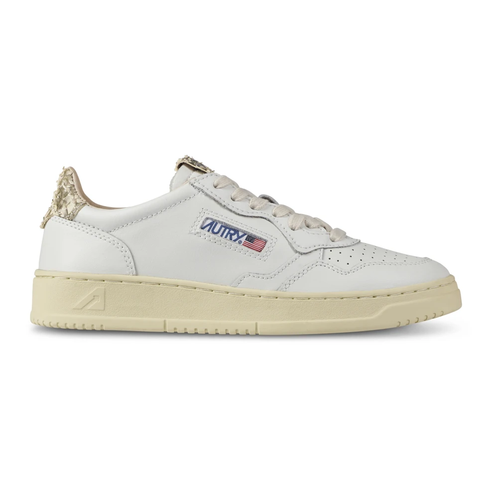 Autry - Shoes > Sneakers - White - Autry - Modalova