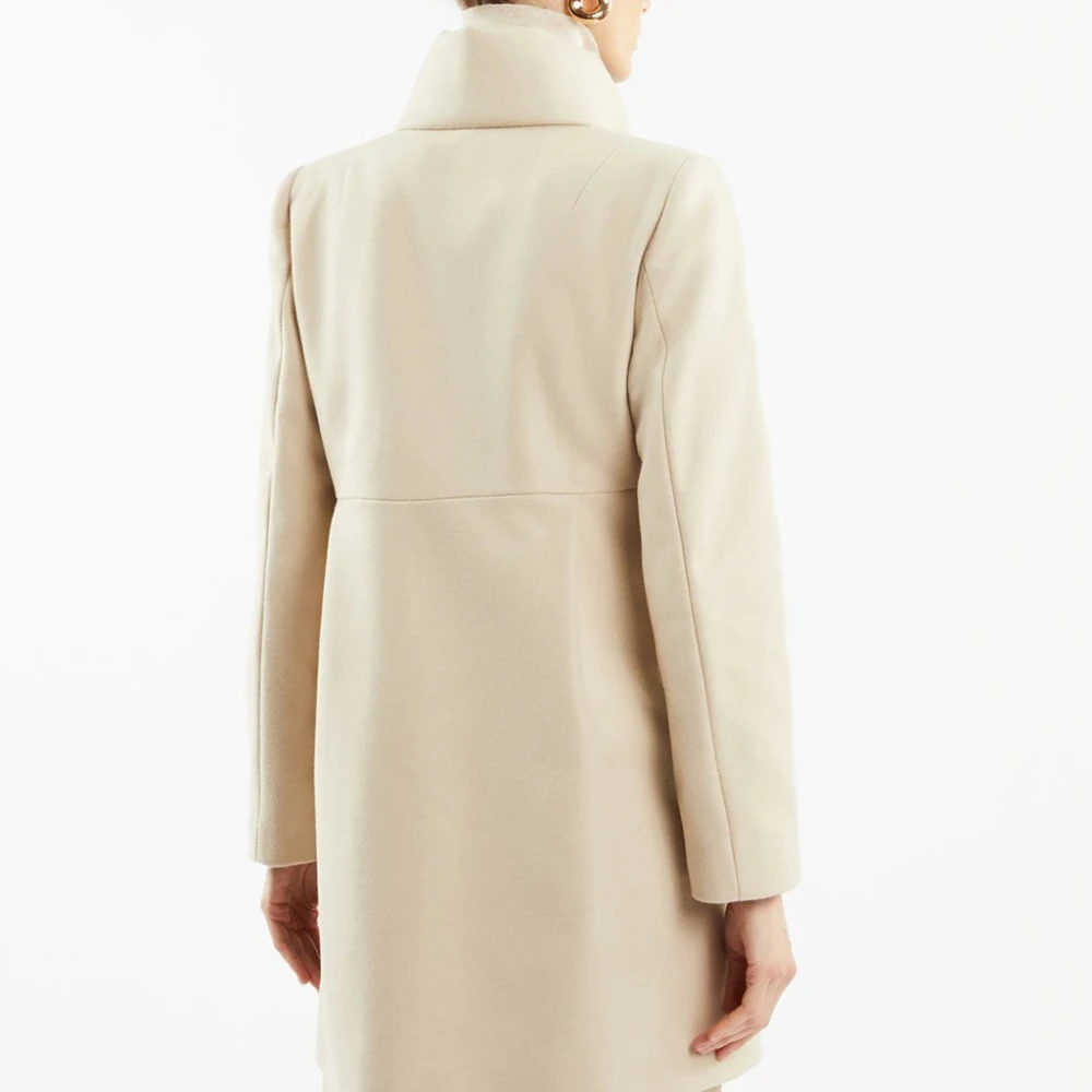 Fay Natuurlijke Wol Single-Breasted Jas Beige Dames