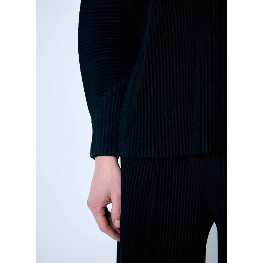 Issey Miyake Geplooide capuchontrui Black Heren