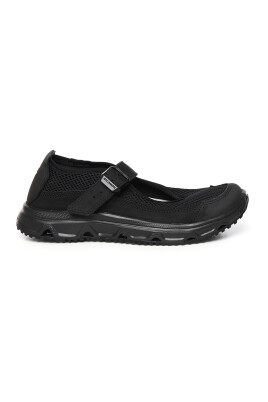 black-mesh-sneakers-with-buckle-strap