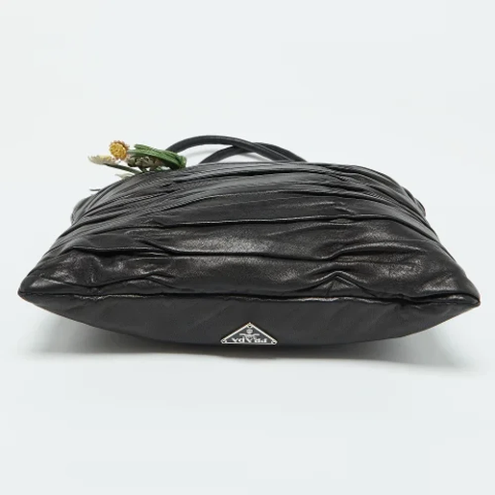 Prada Vintage Pre-owned Leather totes Black Dames