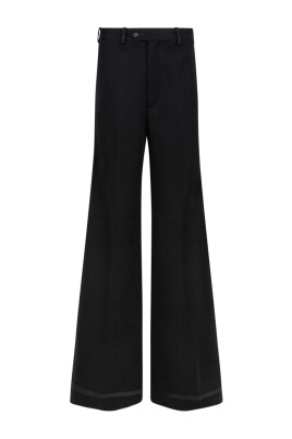 black-woman-pants-stylish-trousers