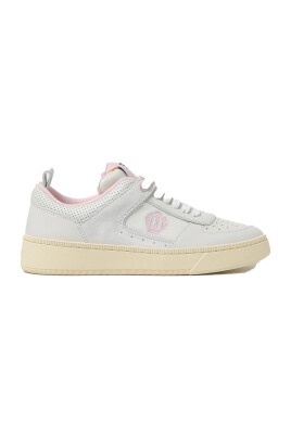 casual-sneakers-for-men-and-women