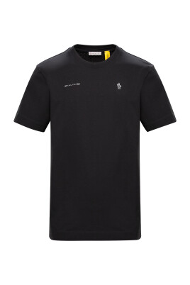 t-shirt-noir-a-impression-graphique