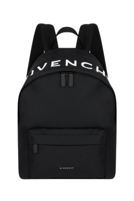 sophisticated-black-backpack