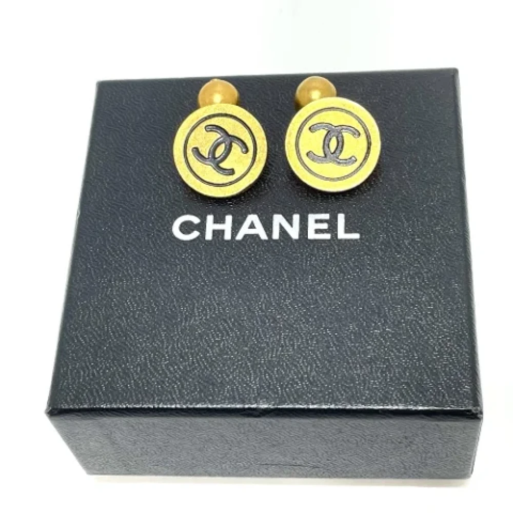 Chanel Vintage Pre-owned Metal home-office Yellow Dames