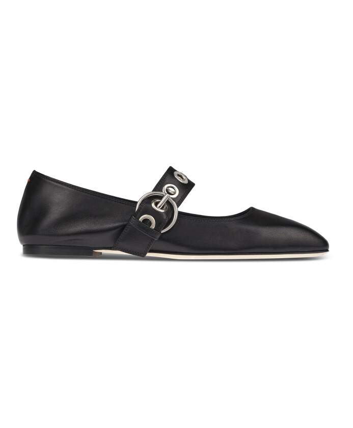 black-flat-shoes
