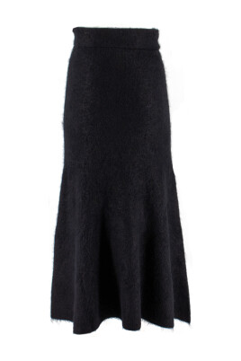 flared-knitted-skirt