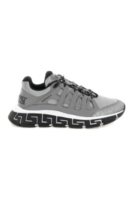 silver-sneakers-ss23-stylish-trendy-footwear
