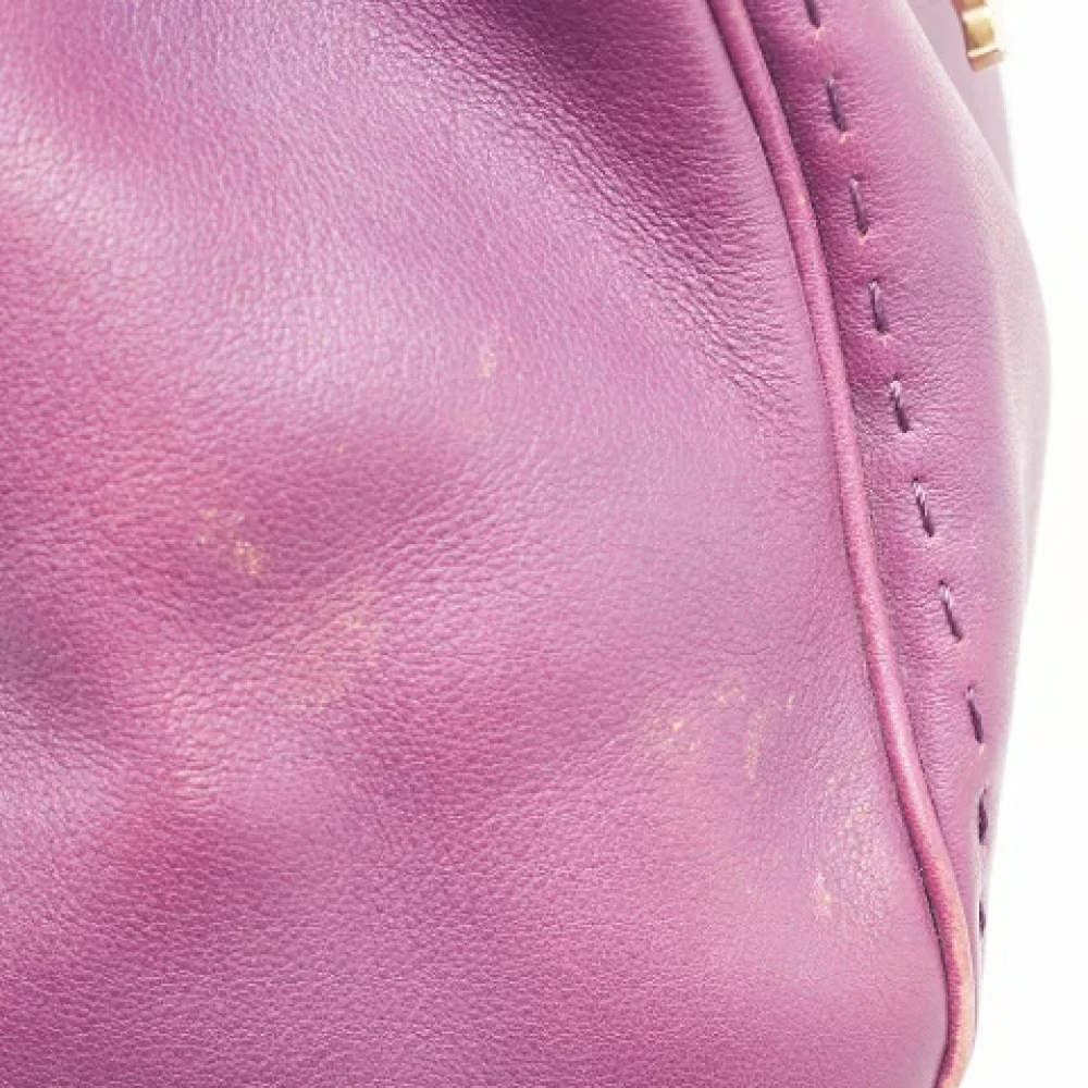 Carolina Herrera Pre-owned Leather totes Purple Dames