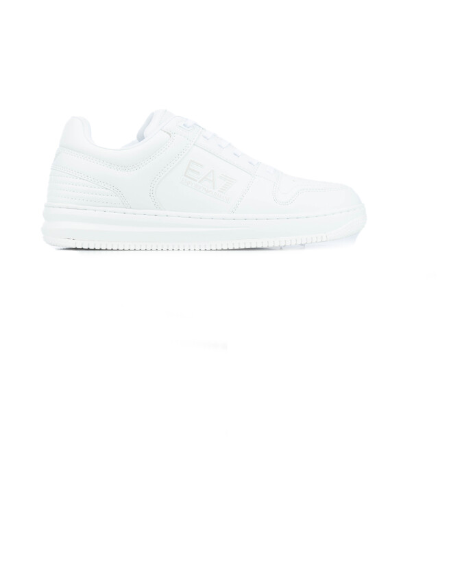 casual-sneakers-for-men-and-women