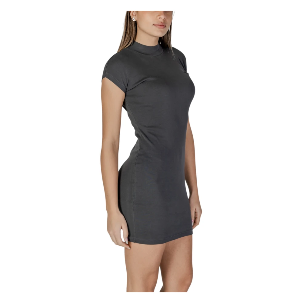 Calvin Klein Jeans Korte jurken Collectie: Lente Zomer Black Dames