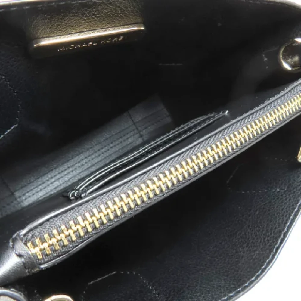 Michael Kors Pre-owned Leather handbags Black Dames