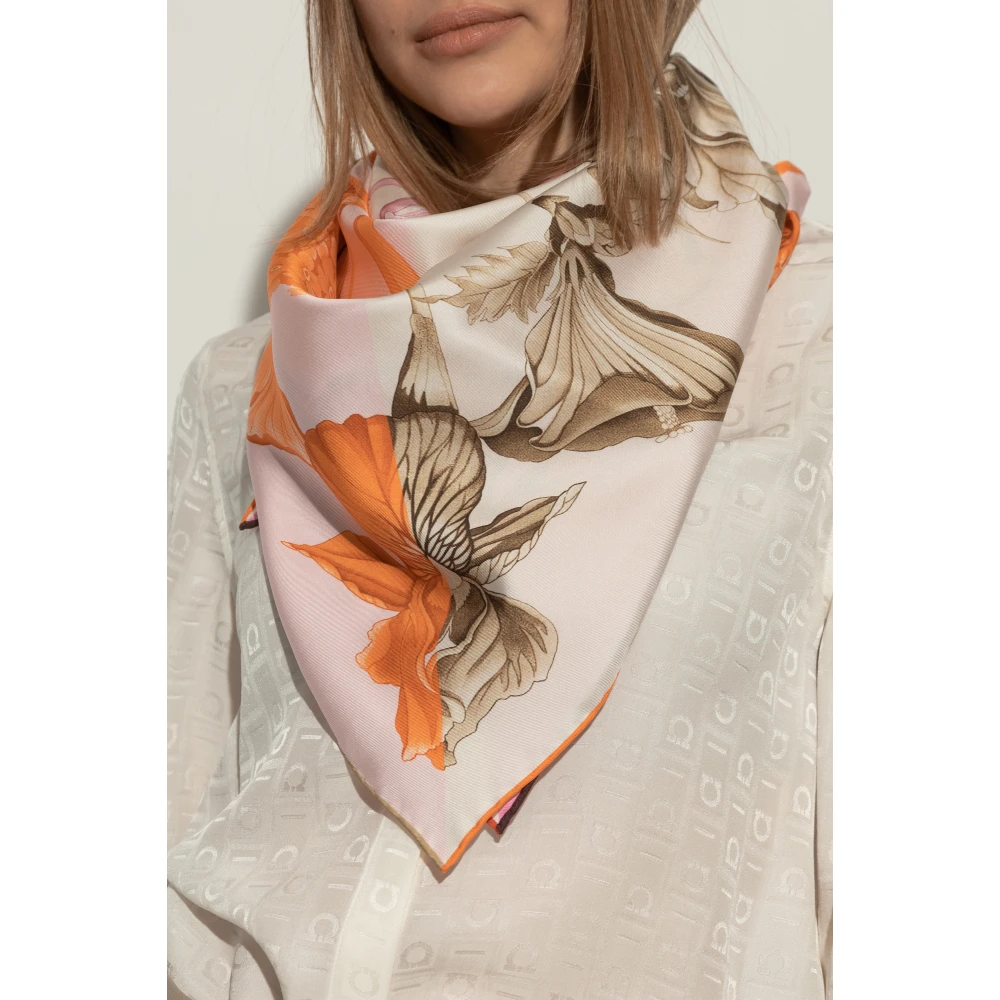Salvatore Ferragamo Zijden sjaal met bloemenpatroon Multicolor Dames