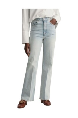 high-waisted-flare-jeans