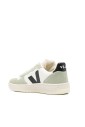 black-sneakers-for-men