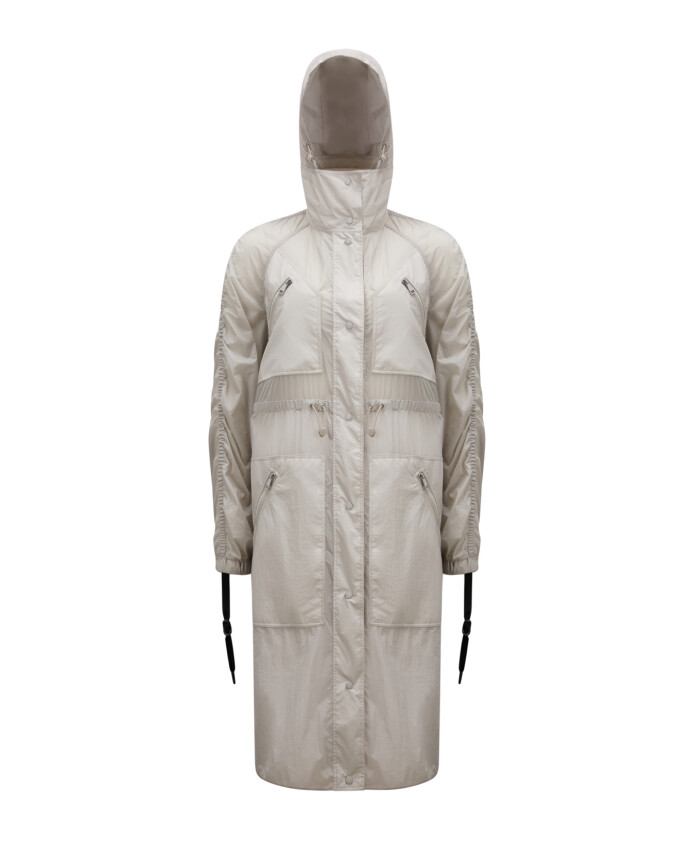 logo-parka-regenjas-grijze-jas