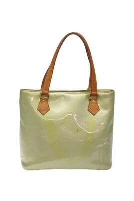 pre-owned-leather-louis-vuitton-bags