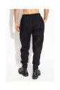 zwarte-broek-aw24