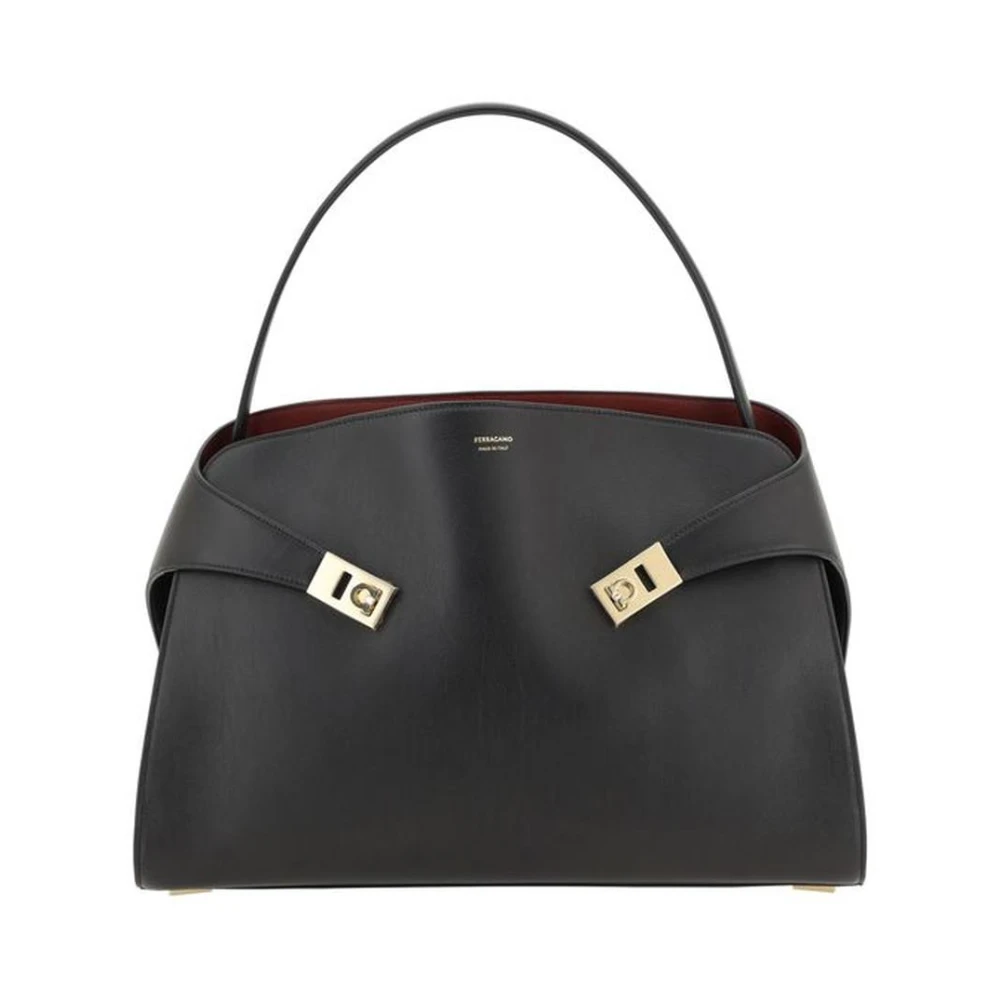 Salvatore Ferragamo Leren schoudertas met Gancini sluiting Black Dames