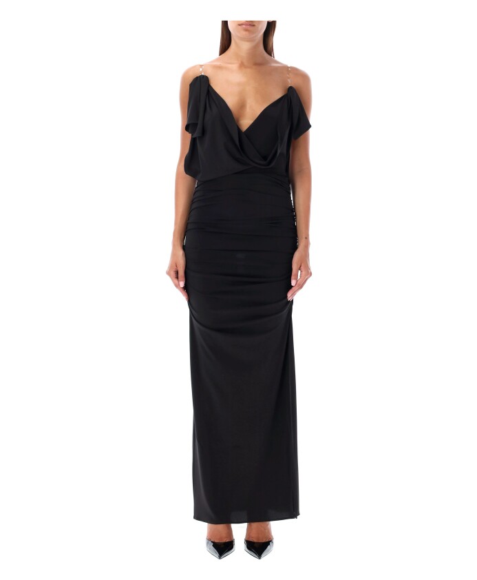 robe-longue-noire-en-satin-col-en-v