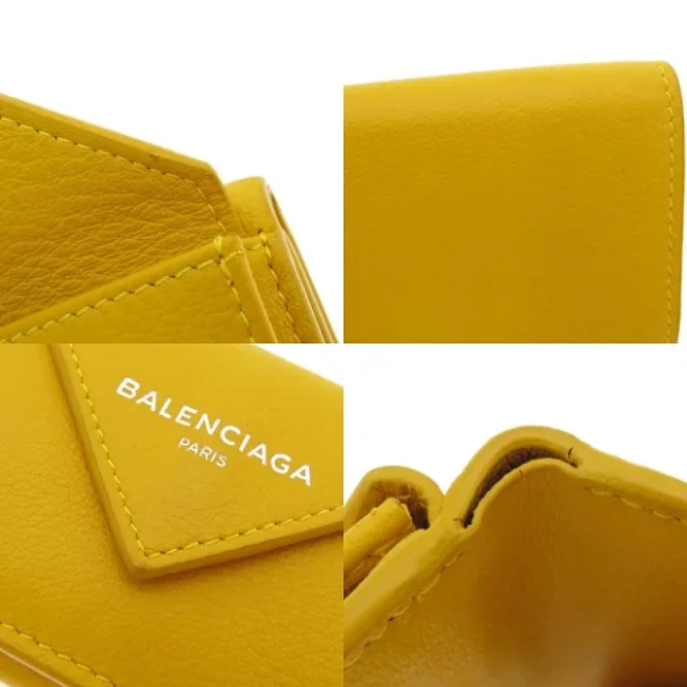 Balenciaga Vintage Pre-owned Leather wallets Yellow Dames
