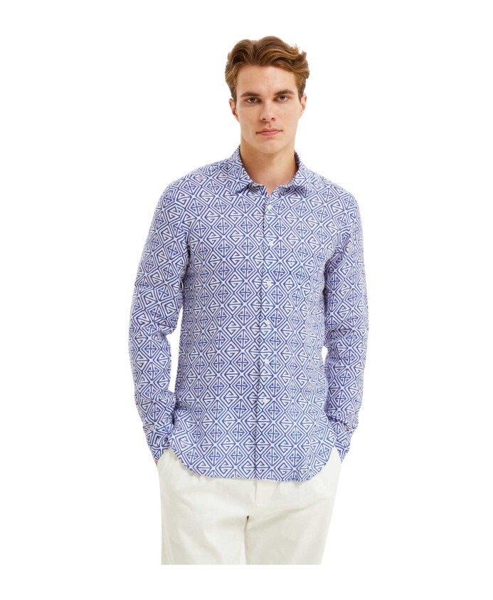 mediterranean-inspired-linen-shirt
