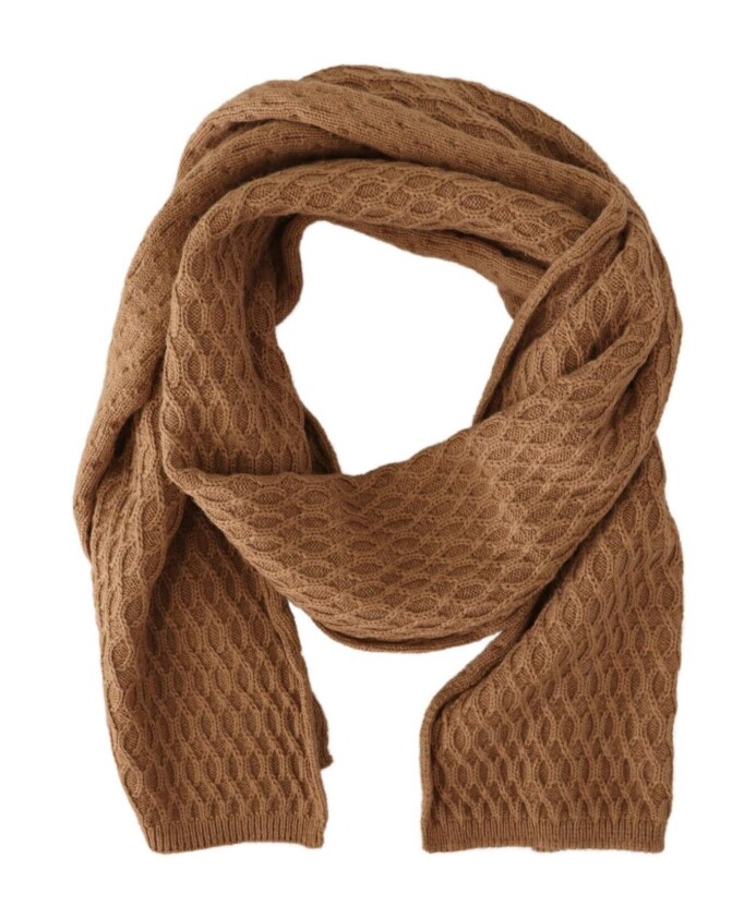 echarpe-en-cachemire-marron-a-cable
