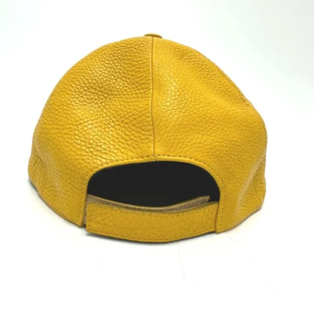Fendi Vintage Pre-owned Leather hats Yellow Heren