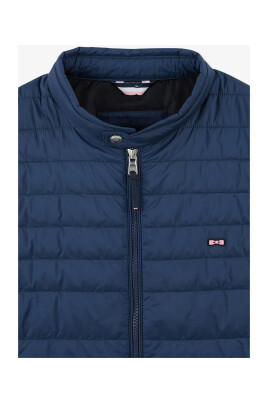 vests