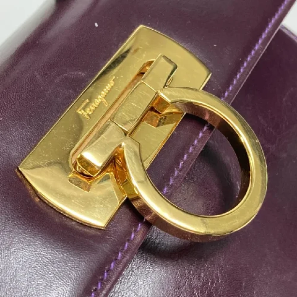 Salvatore Ferragamo Pre-owned Leather handbags Purple Dames